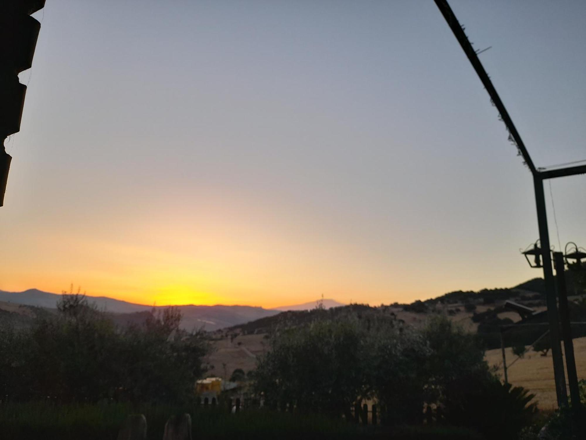 Agriturismo La Stragola ニコジーア エクステリア 写真