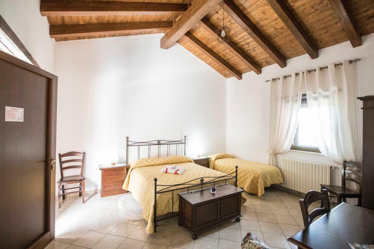 Agriturismo La Stragola ニコジーア エクステリア 写真